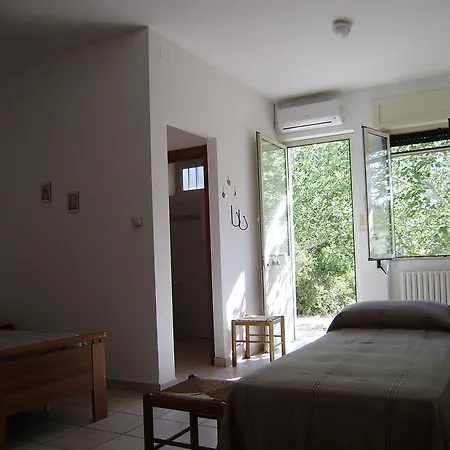 Masseria Lo Prieno Фермерский дом *