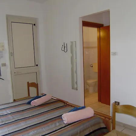 Masseria Lo Prieno Галатоне